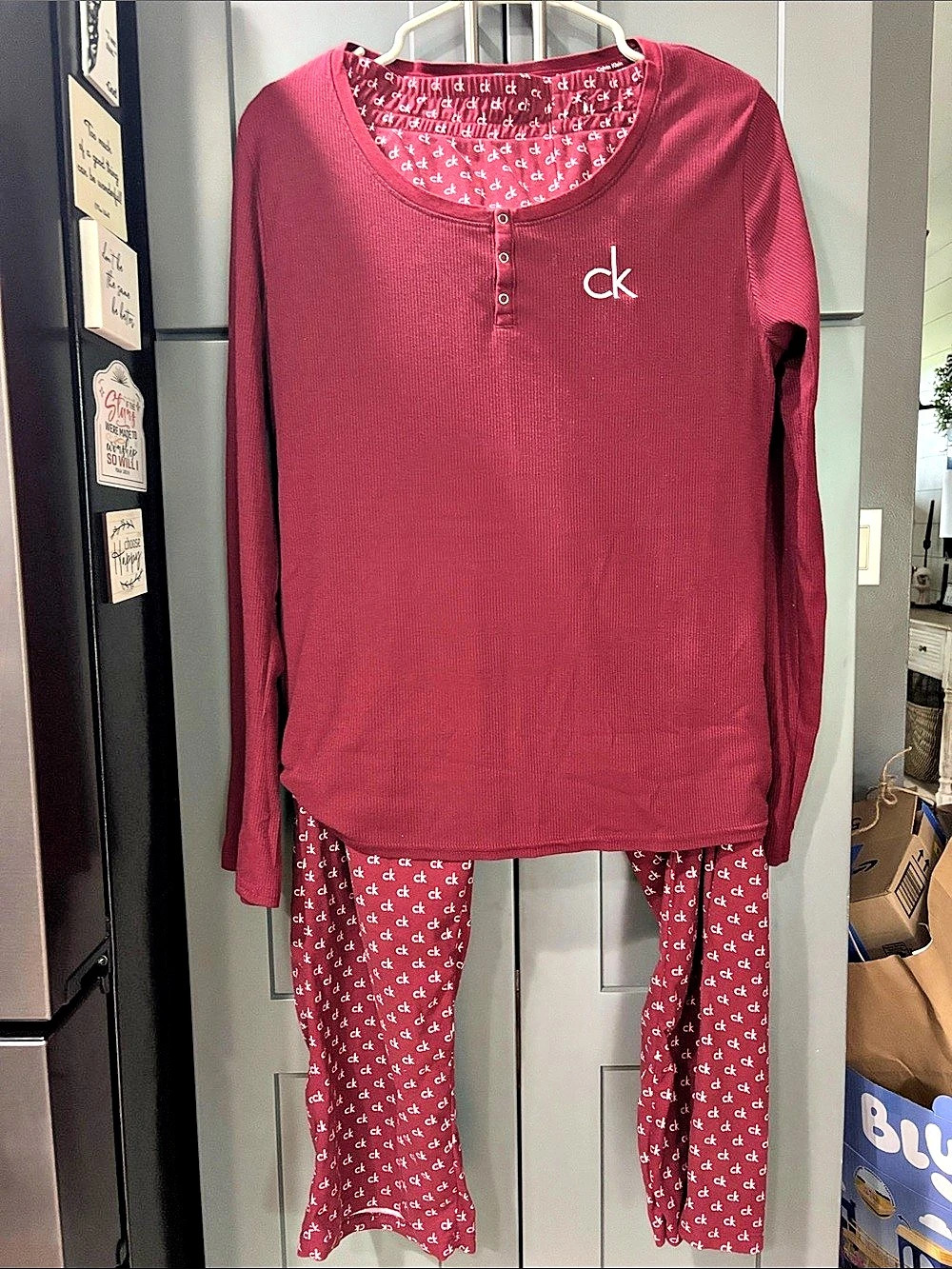Calvin Klein Women's Printed Pajama Set Size Large